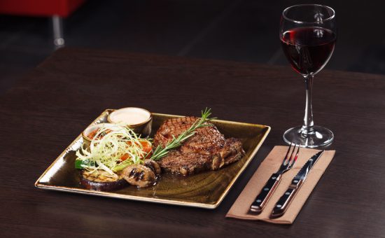 Classic Steak and red wine dinner